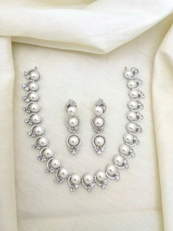 Prutvi_Rhodium_Pearl_Necklace_Set