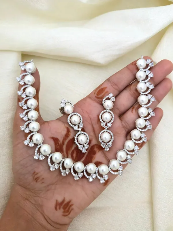 Prutvi_Rhodium_Pearl_Necklace_Set