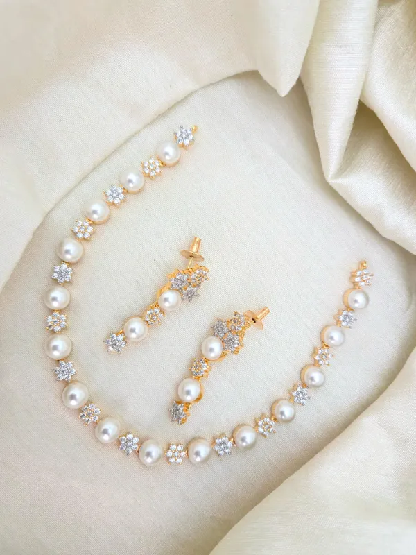 Floral_Pearl_Gj_Necklace_Set