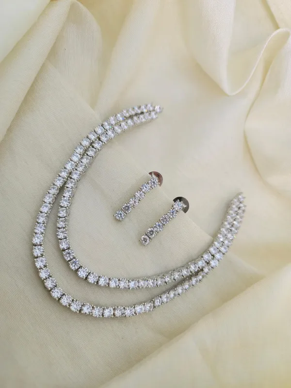 Layered_Rhodium_Necklace_Set