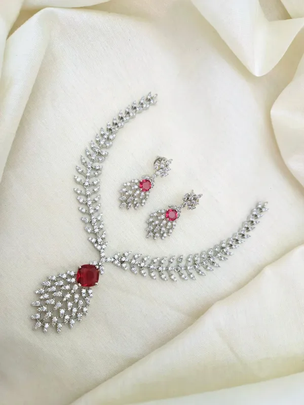 Maruti__Red_Nakshatra_Necklace_Set