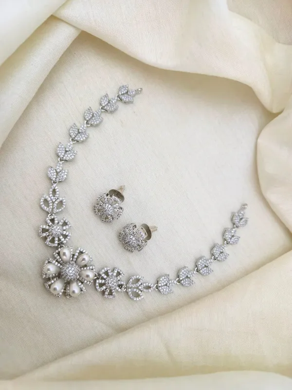 Pearl_Rodium_Nakshatra_Necklace_Set
