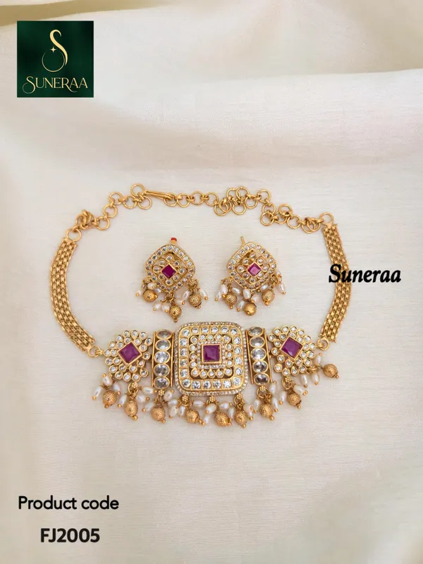 Rava_Antique_Choker_Set