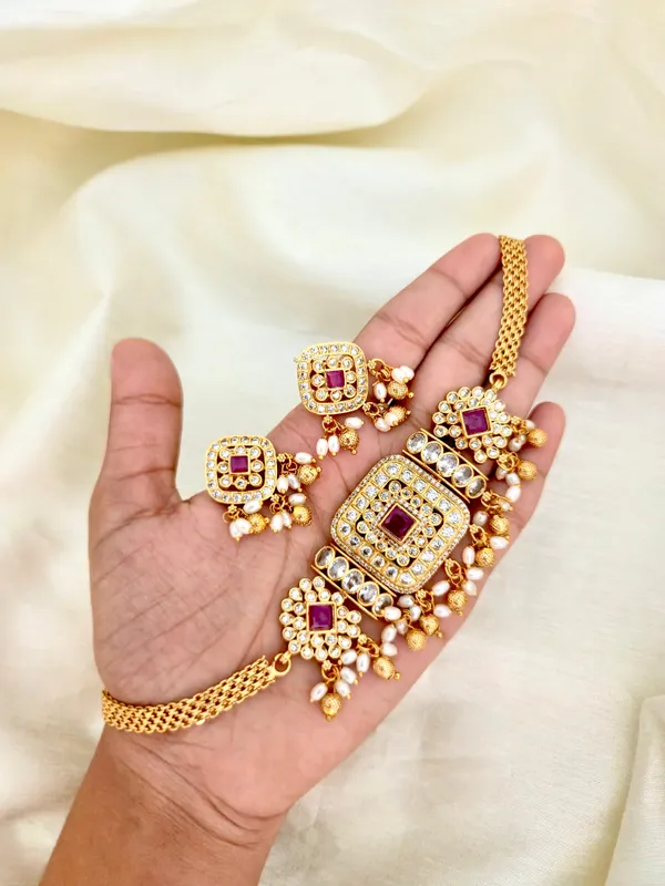 Rava_Antique_Choker_Set
