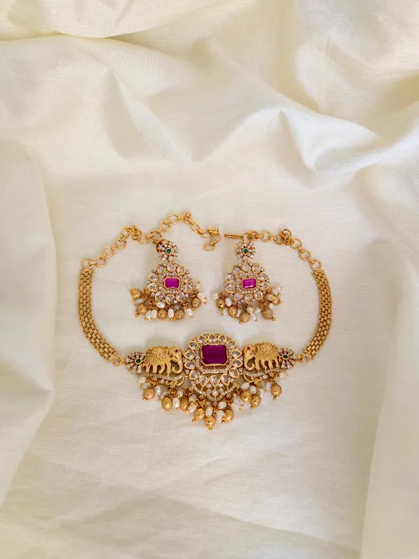 Aashni_Antique_Temple_Choker_Set