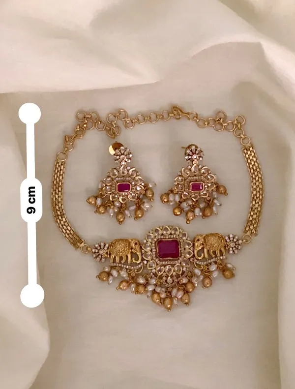 Aashni_Antique_Temple_Choker_Set