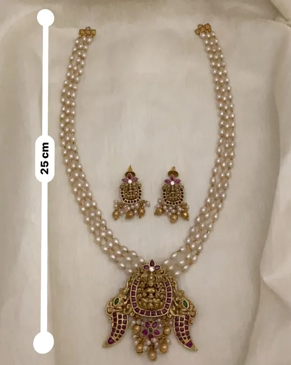 Prasanna_Lakshmi_Design_Long_Haram_set