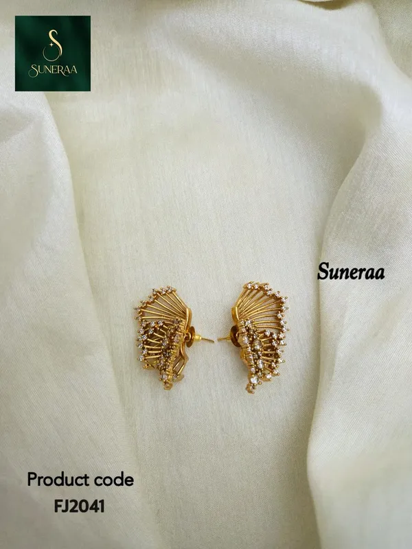 3_in_1_American_Diamond_Ear_Studs