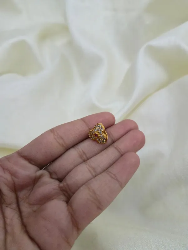 Floral_Antique_Nosepin_/_Nath