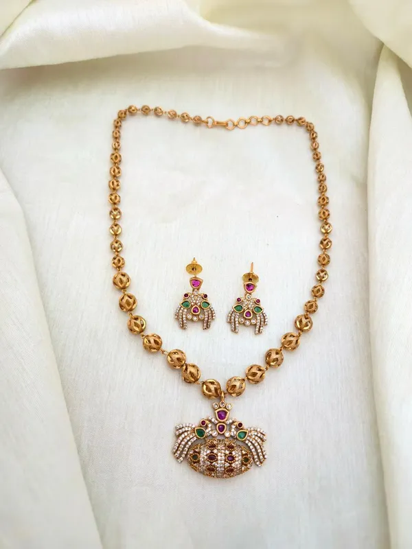 Ramaiya_Antique_Pendant_Set