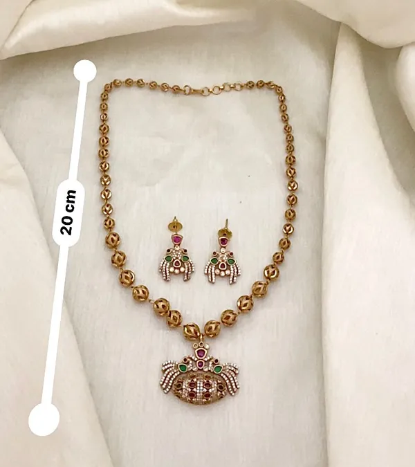 Ramaiya_Antique_Pendant_Set