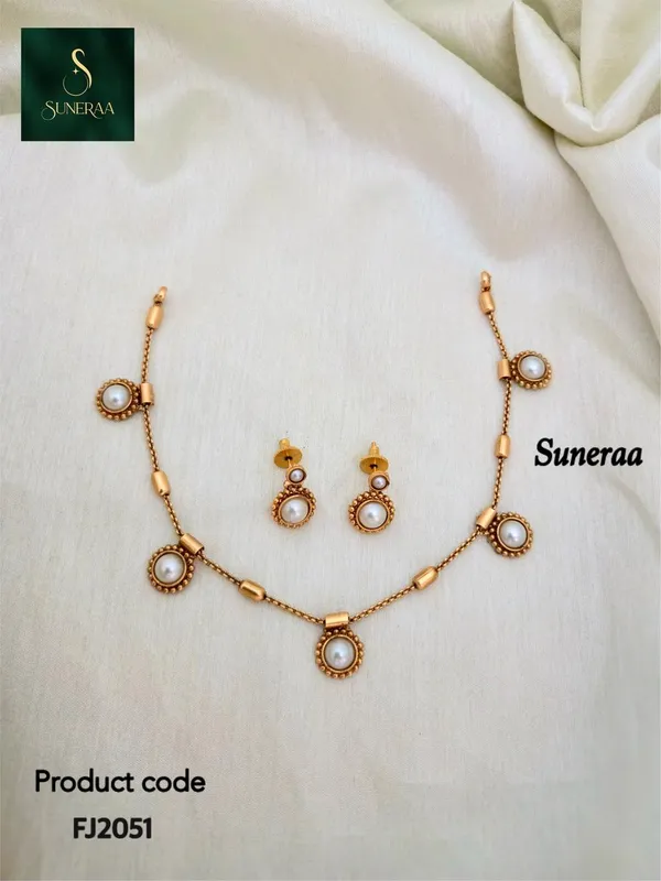 Parama_Antique__Kempu_Necklace_Set