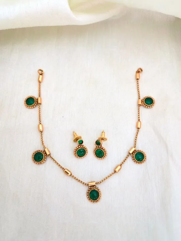 Parama_Antique__Kempu_Necklace_Set