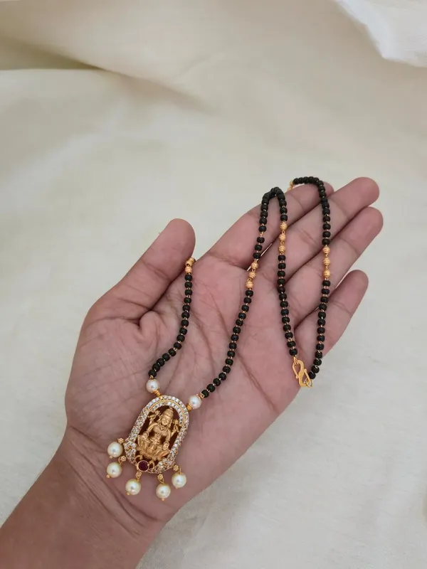 Mahalakshmi_Nakshi_Mangalsutra