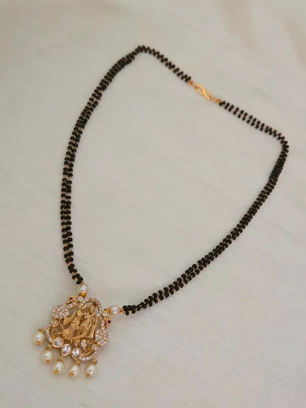 Radha_Krishna_2_layer_Mangalsutra