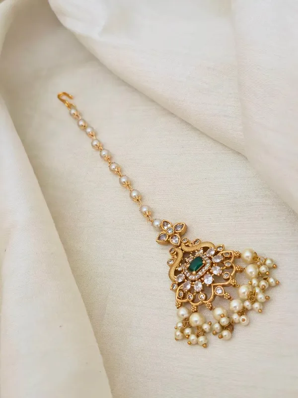 Dheema_Pearl_Maangtikka
