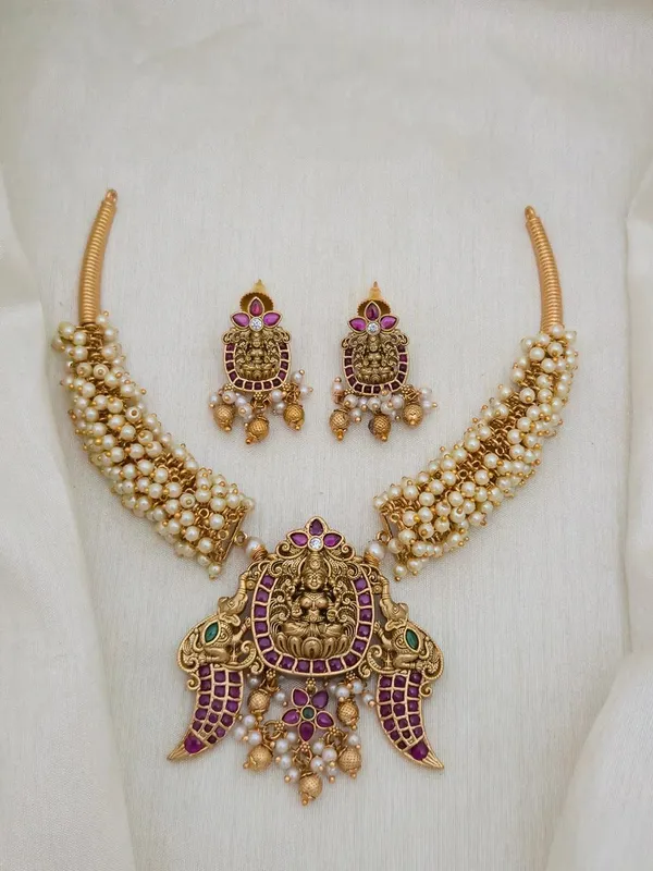 ANTIQUE-LAKSHMI_PEARL_HASLI__SET