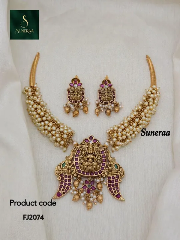 ANTIQUE-LAKSHMI_PEARL_HASLI__SET