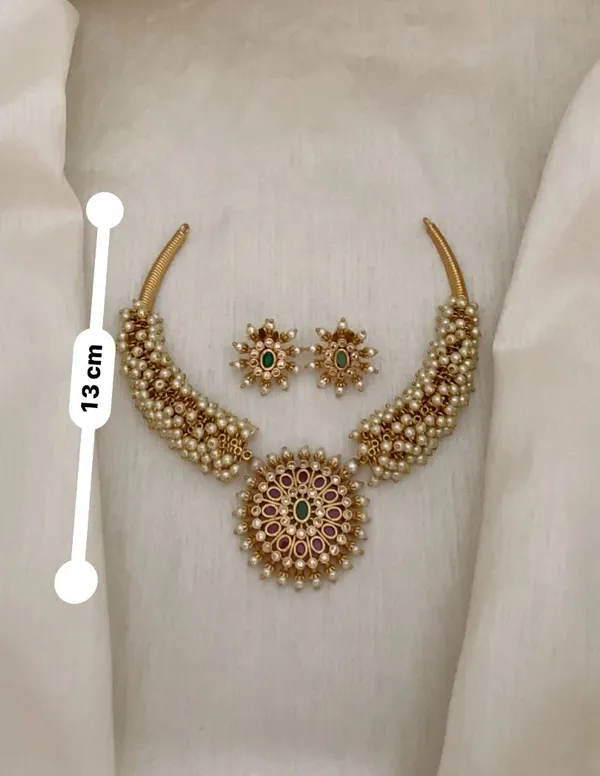 BARKHA_PEARL_NECKLACE_SET