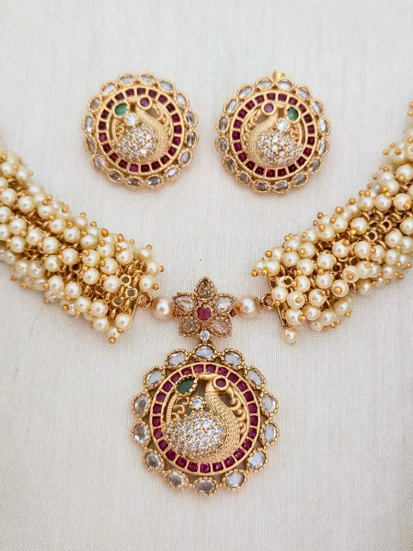 MOR_PEARL_NECKLACE_SET