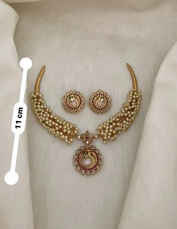 MOR_PEARL_NECKLACE_SET
