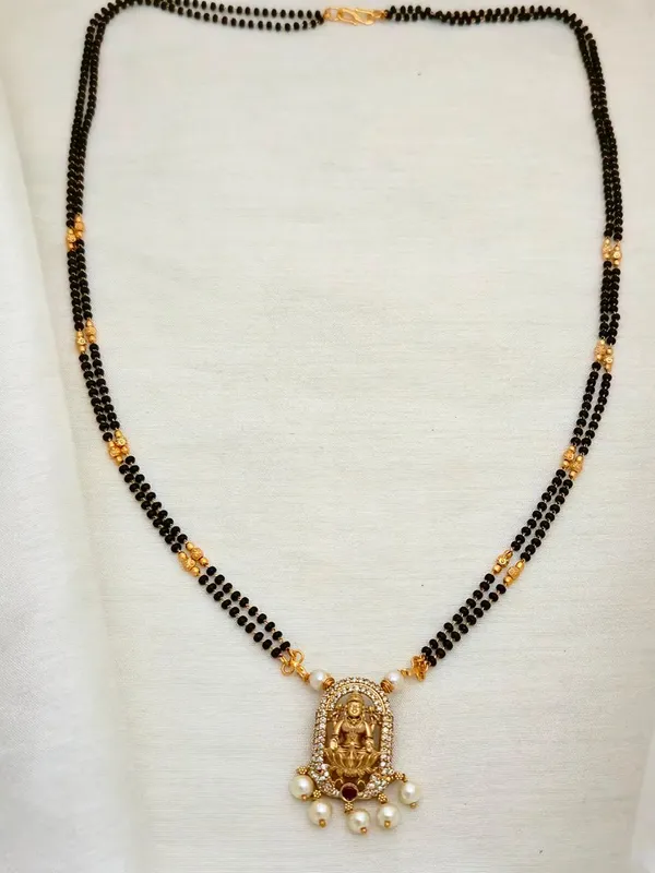 NEHA_TEMPLE_LONG_MANGALSUTRA