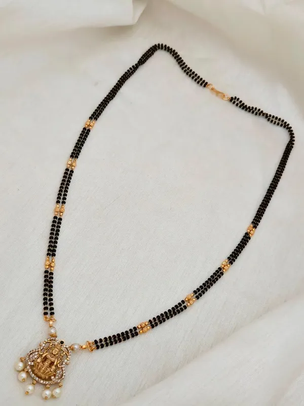RYAN_TEMPLE_LONG_MANGALSUTRA