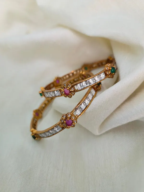 The_"Mayura"_Gokhru_Bangle