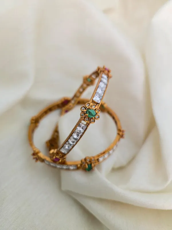 The_"Mayura"_Gokhru_Bangle