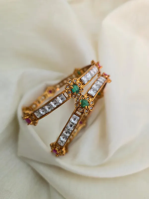 The_"Mayura"_Gokhru_Bangle