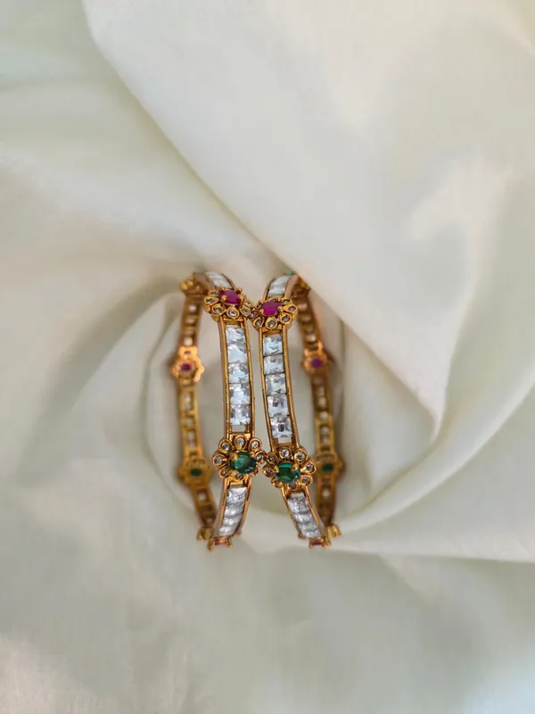 The_"Mayura"_Gokhru_Bangle