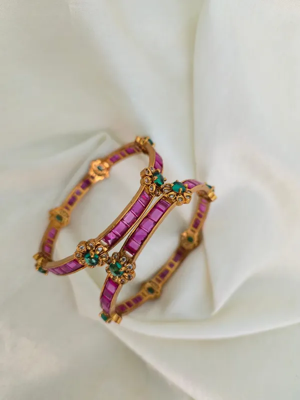 The_Vrinda_Kemp_Floral_Bangle
