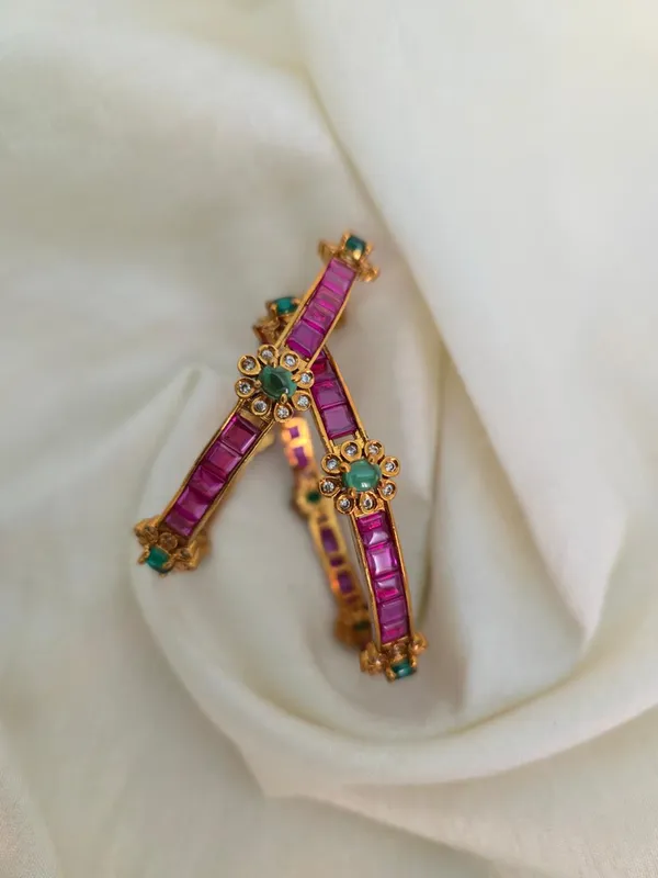 The_Vrinda_Kemp_Floral_Bangle