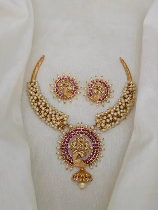 Mynasree_Pearl_Hasli_Necklace_Set