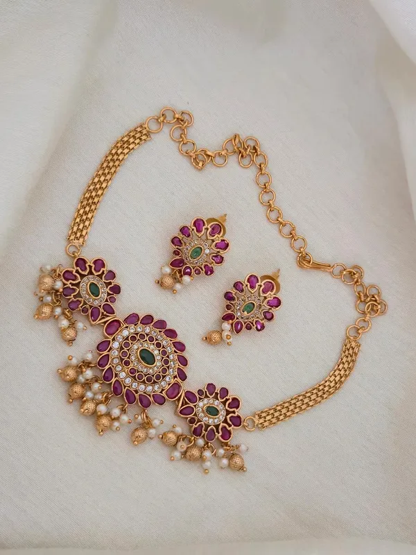 Traditional_Guttapusalu-Style_Choker_Set