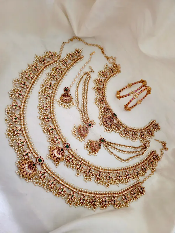Guttapusulu_Full_-_Bridal_Set