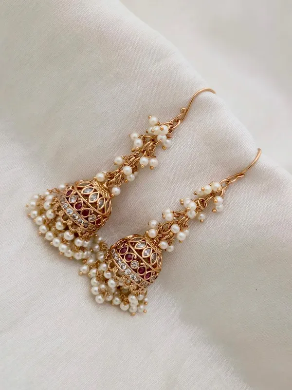 Pearl-Strand_Gold_Jhumka_Earrings