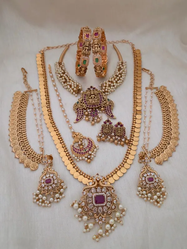 Kavita_Bridal_Necklace_Set