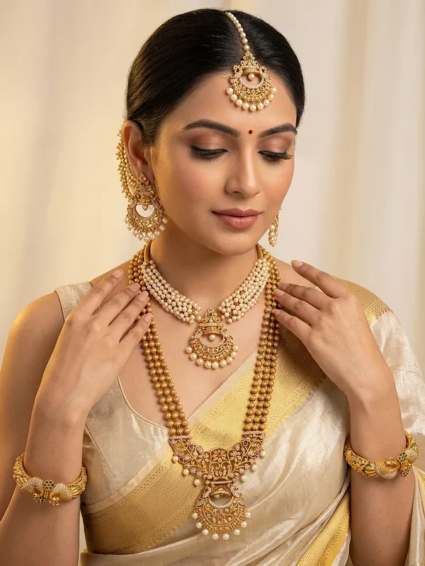 Narula_Gold_&_Pearl_Bridal_Set