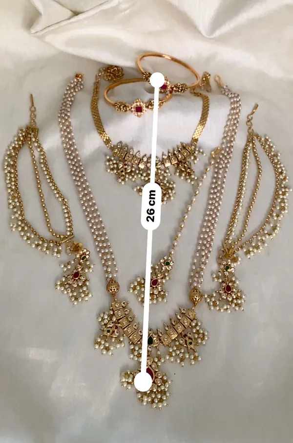 Ethnic_Guttapusalu_Bridal_Jewelry_Combo_Set.