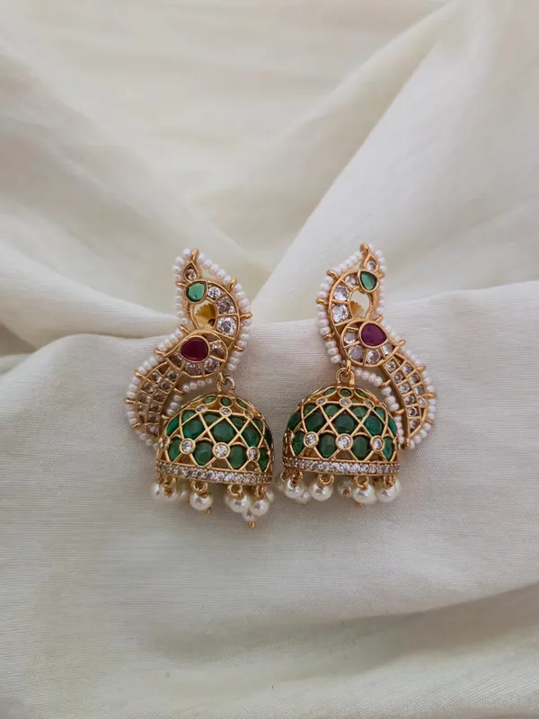 Nil_Pearl_-_Chid_Jhumkas