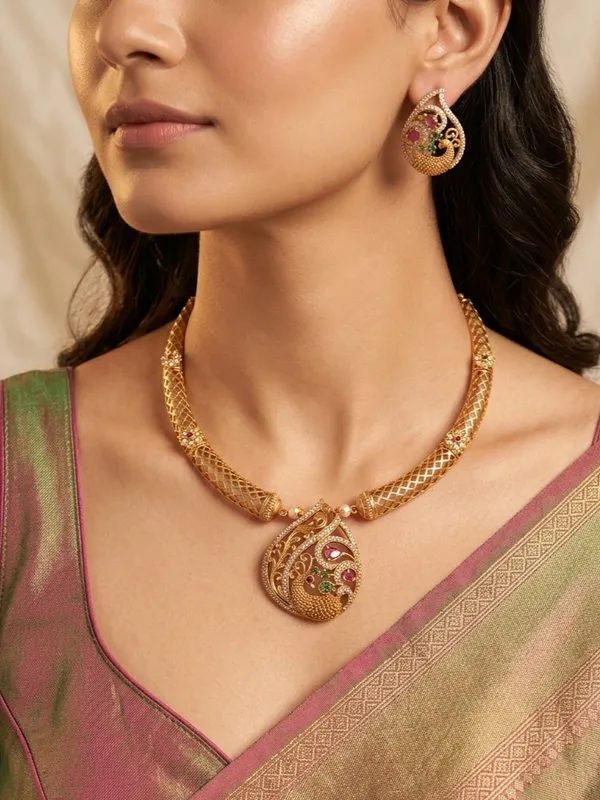 Sureka_Hasli_Necklace_Set