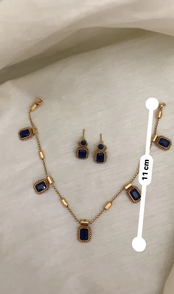 Elegant_Deep_Blue_Stone_Choker_Set