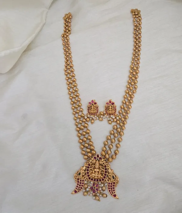 Traditional_Temple_Style_Layered_Haram_Set