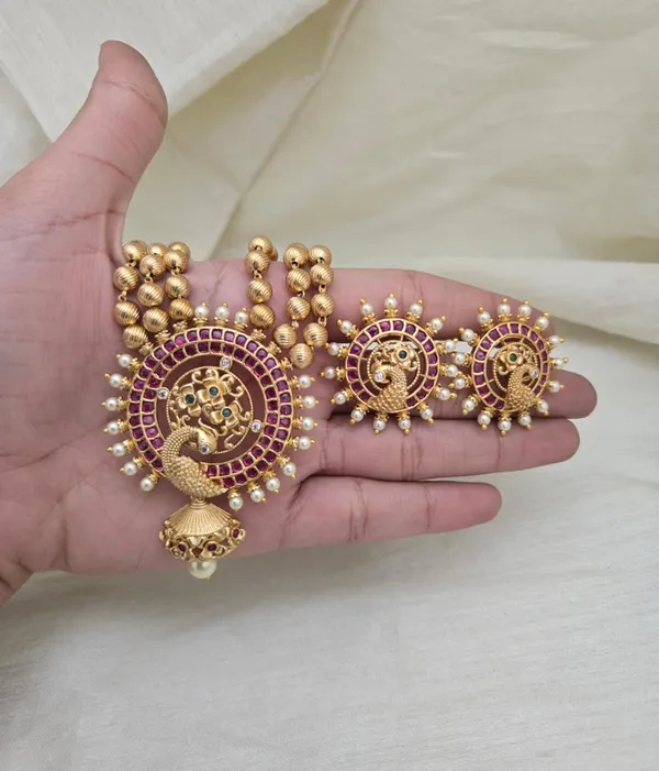 Antique_Peacock_Motif_Layered_Long_Necklace_Set