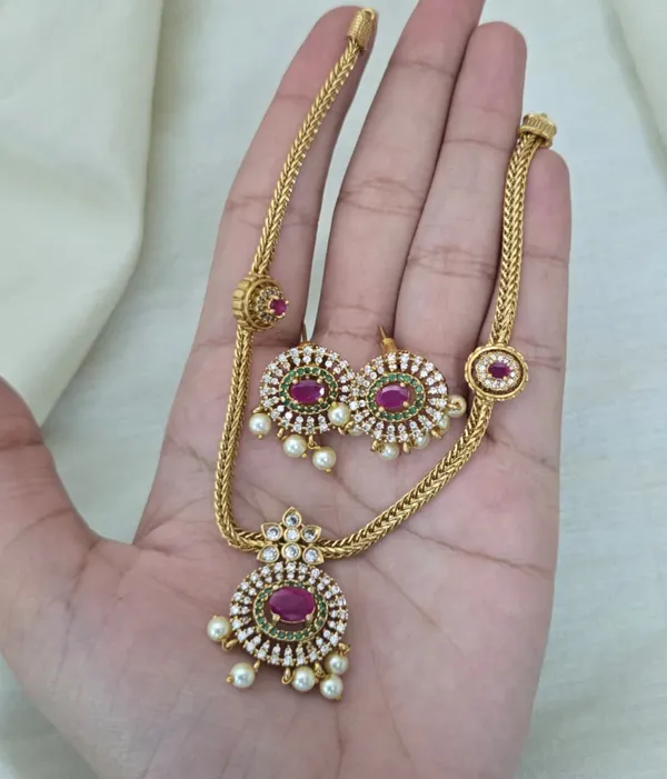 Aadhya_Antique_Hasli_Set