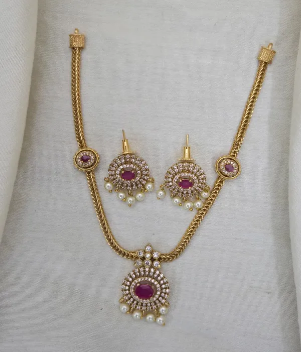Aadhya_Antique_Hasli_Set