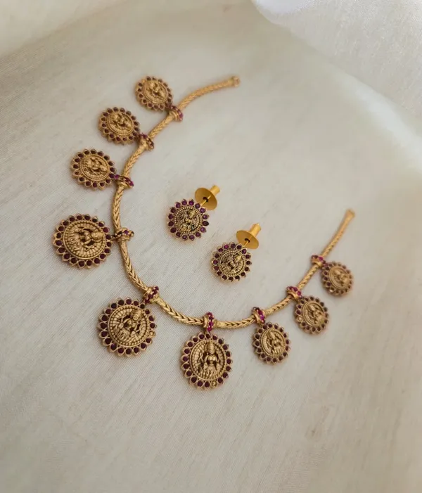 Adilakshmi__Coin_Necklace_Set