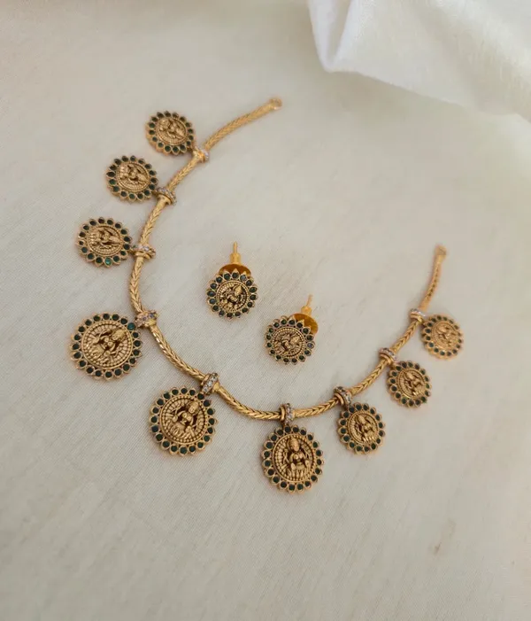 Adilakshmi__Coin_Necklace_Set