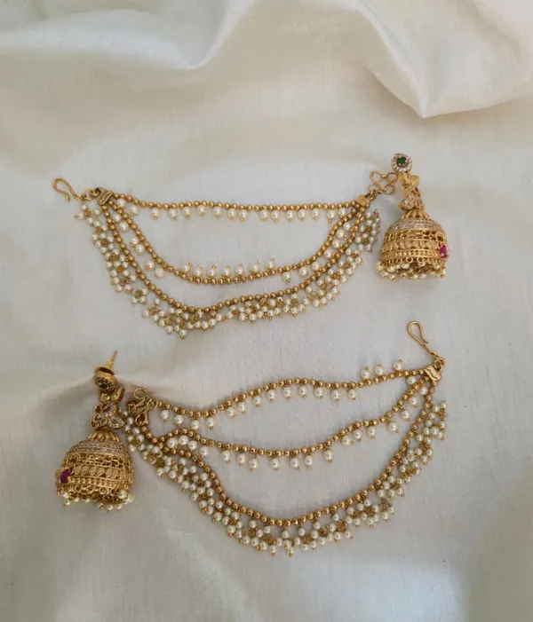 Navya_Pearl_Mattal_with_Jhumka